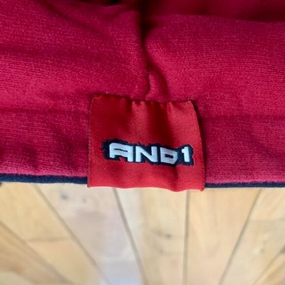 Vintage Y2k And 1 Hoodie Men’s Small Pullover Sweater Basketball Youth XL Red - Picture 8 of 8